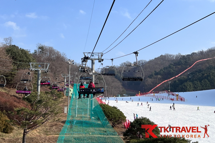 SONO VIVALDIPARK Ski Equipment Rental + Admission Ticket