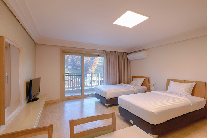2026 SONO RUN TRIP 180K in VIVALDIPARK (Includes 1 Night Stay at SONO BELLE)