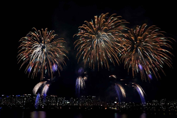 2026 Seoul International Fireworks Festival Ticket + Seoul Half Day Tour